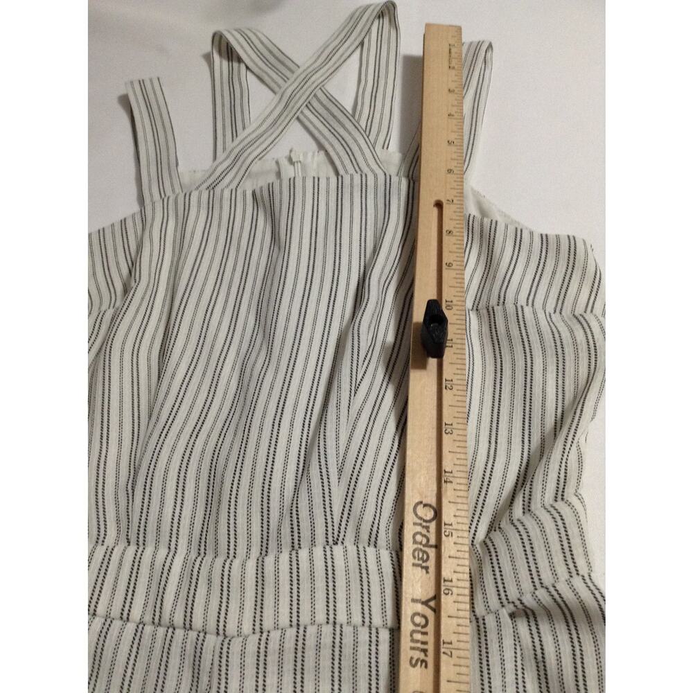 4SI3NNA Striped Wide Leg Jumpsuit S Halter Criss Cross Back Pockets White Black - Picture 11 of 16